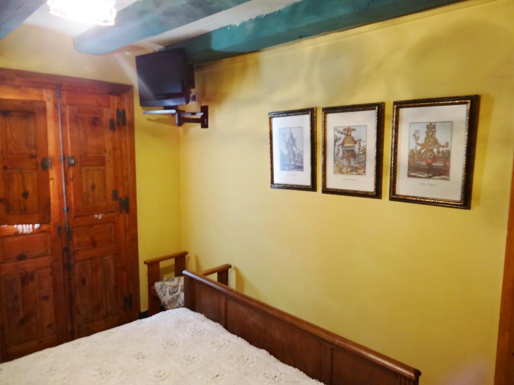 Hotel Hostal Casa Laplaza San Juan De Plan Habitación foto
