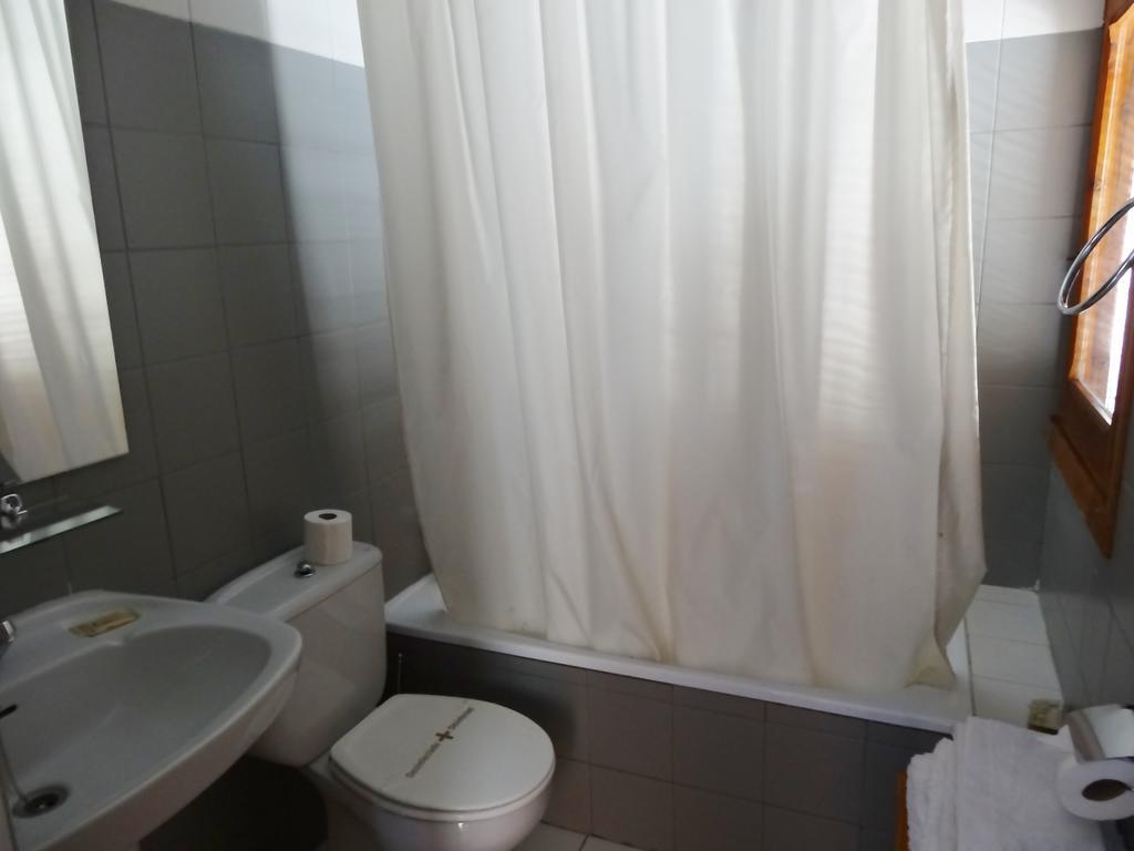 Hotel Hostal Casa Laplaza San Juan De Plan Habitación foto
